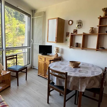 Appartement Cosy 4 Pers, Pied Des Pistes, Parking *